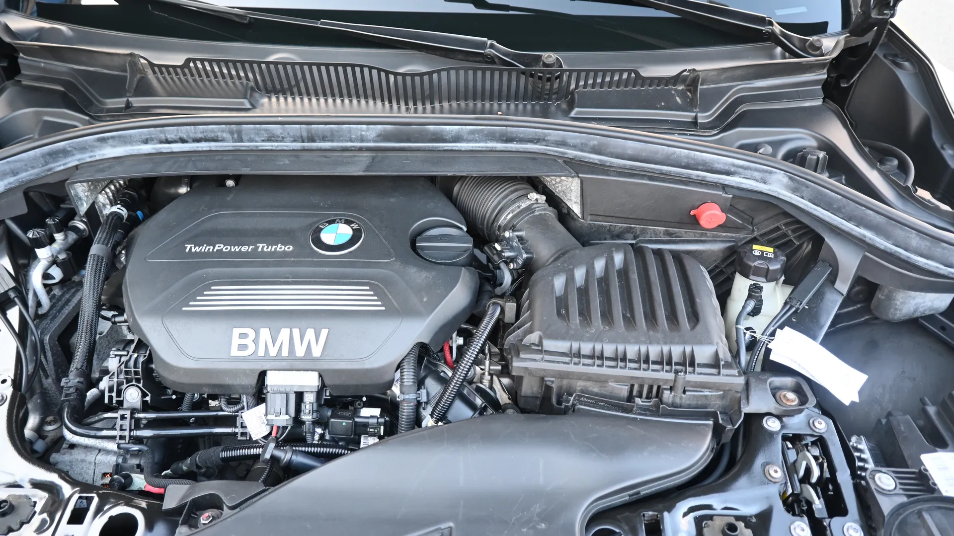 BMW 2 GRAN TOURER F46 2.0D 150KM 2016 czarny - zdjęcie 45 | AUTOTOJA.PL