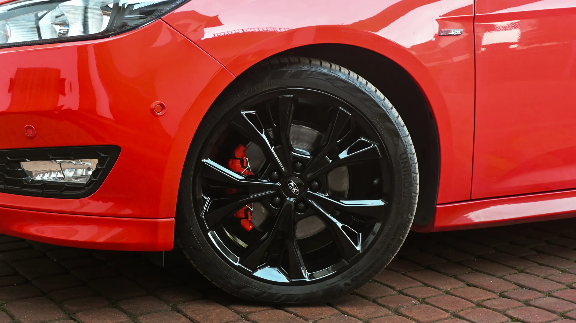 Ford Focus ST-Line DURATORQ 2018 czerwony - zdjęcie 5 | AUTOTOJA.PL