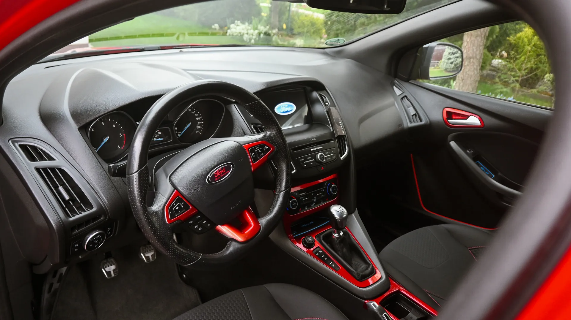 Ford Focus ST-Line DURATORQ 2018 czerwony - zdjęcie 29 | AUTOTOJA.PL