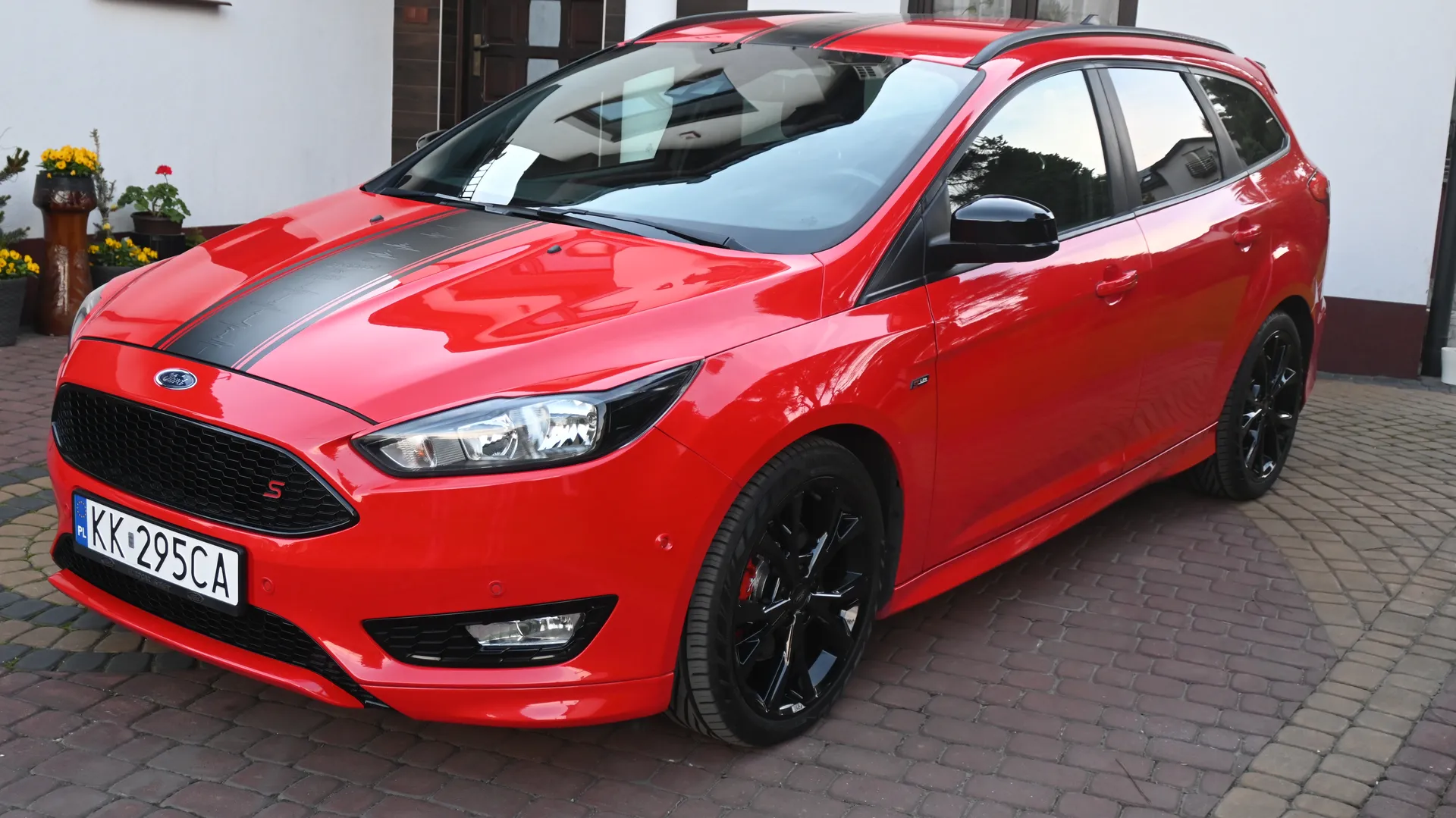 Ford Focus ST-Line DURATORQ 2018 czerwony - zdjęcie 2 | AUTOTOJA.PL