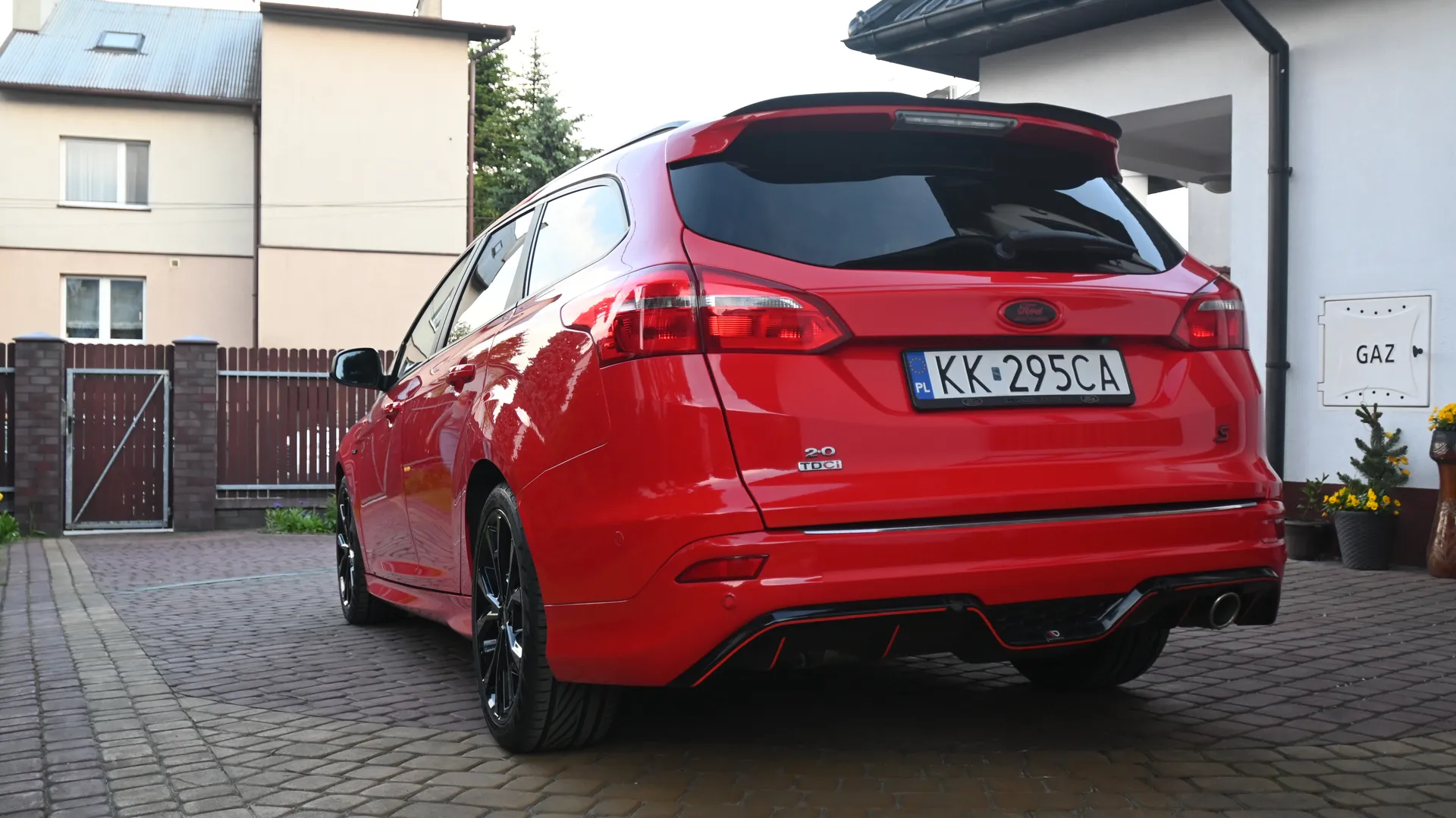 Ford Focus ST-Line DURATORQ 2018 czerwony - zdjęcie 3 | AUTOTOJA.PL