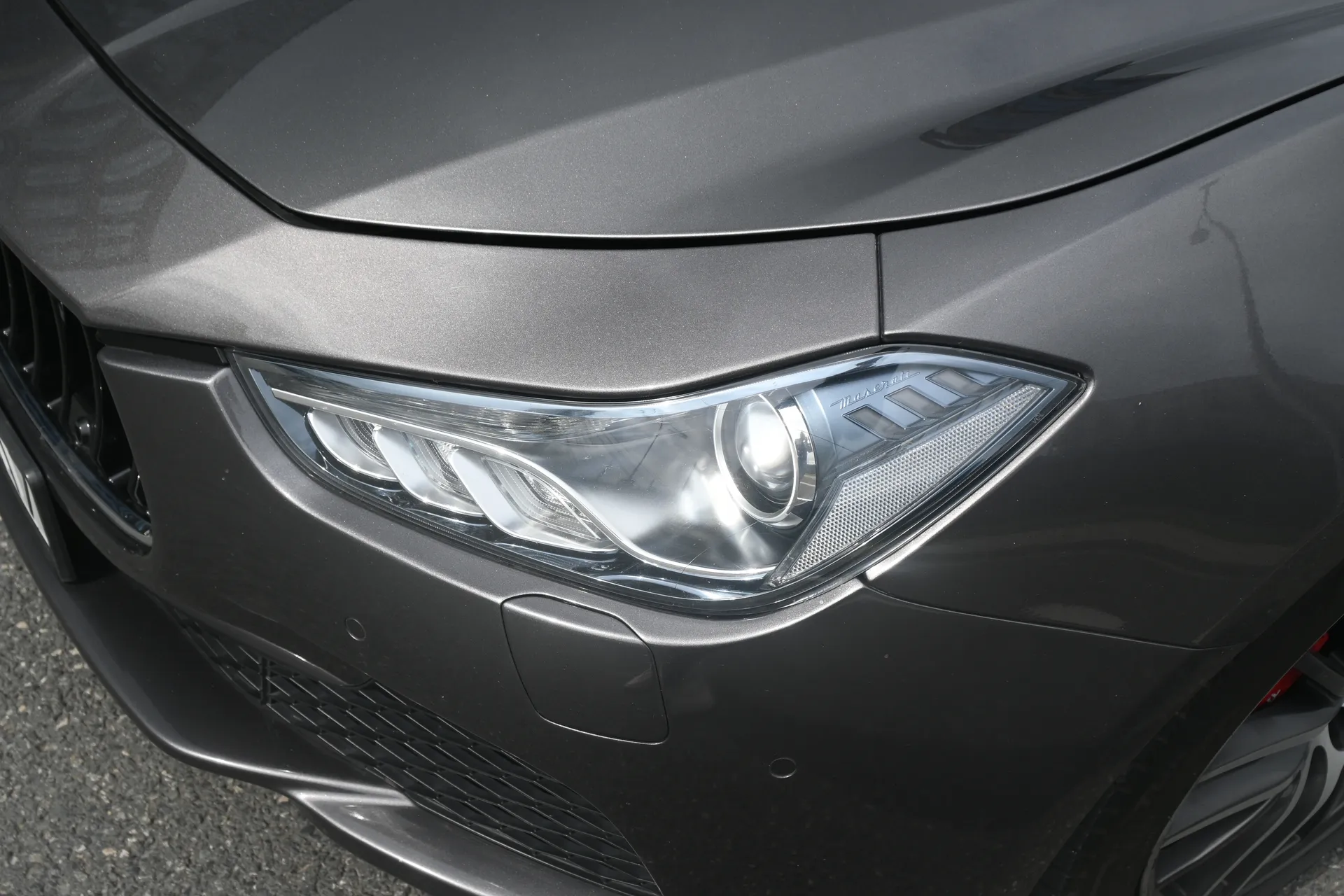 Maserati Ghibli 3,0 V6 410 KM SQ4 Gran Lusso 2014 na sprzedaż - galeria zdjęć, zdjęcie 25 | AUTOTOJA Kraków Maserati Ghibli 3,0 V6 410 KM SQ4 Gran Lusso 2014 na sprzedaż - galeria zdjęć, zdjęcie 25 | AUTOTOJA Kraków