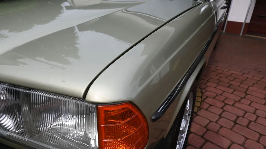 Mercedes-Benz W123 2.0 PB Pełna historia, Prawdziwy Klasyk 1983 na sprzedaż - galeria zdjęć, zdjęcie 8 | AUTOTOJA Kraków Mercedes-Benz W123 2.0 PB Pełna historia, Prawdziwy Klasyk 1983 na sprzedaż - galeria zdjęć, zdjęcie 8 | AUTOTOJA Kraków