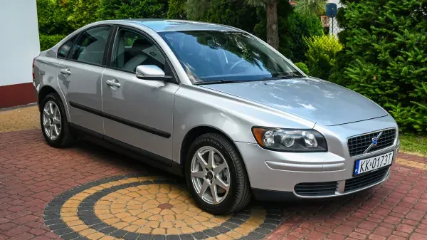 Volvo S40