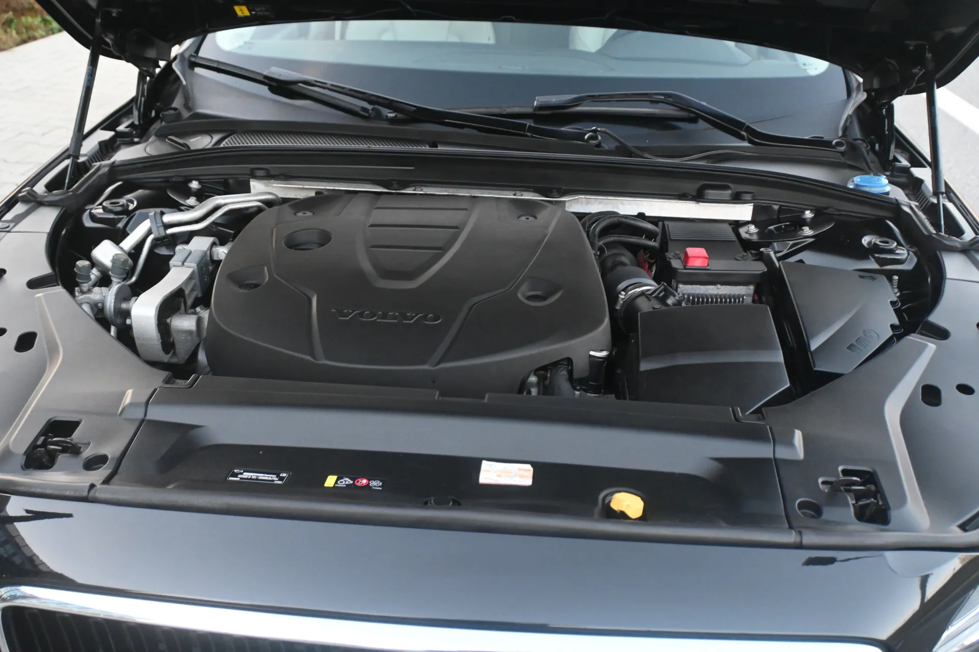 VOLVO  S90 D4 Momentum 2017 na sprzedaż - galeria zdjęć, zdjęcie 24 | AUTOTOJA Kraków
