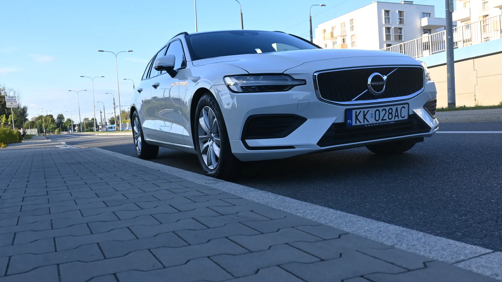 Volvo V60 B3 Momentum MildHybrid - Salon PL 2021 na sprzedaż - galeria zdjęć, zdjęcie 15 | AUTOTOJA Kraków Volvo V60 B3 Momentum MildHybrid - Salon PL 2021 na sprzedaż - galeria zdjęć, zdjęcie 15 | AUTOTOJA Kraków