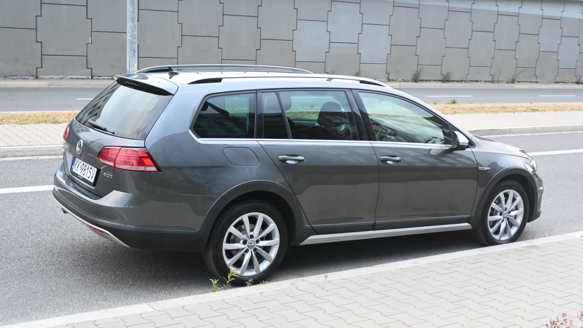 VW Golf VII Alltrack 2.0 TDI DSG 4Motion 2019 na sprzedaż - galeria zdjęć, zdjęcie 11 | AUTOTOJA Kraków VW Golf VII Alltrack 2.0 TDI DSG 4Motion 2019 na sprzedaż - galeria zdjęć, zdjęcie 11 | AUTOTOJA Kraków